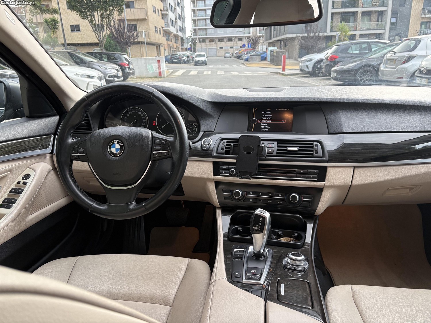 BMW 520 Touring Automática — fotografia 3