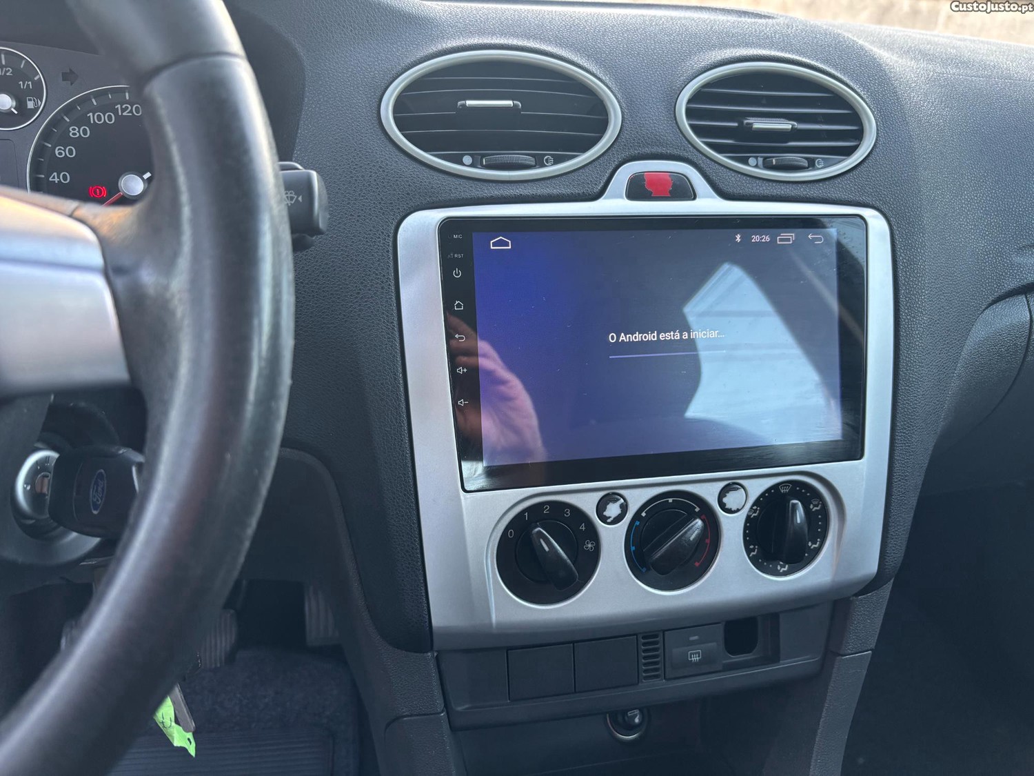 Ford Focus SW 1.6 TDCI / 110 CV — fotografia 9