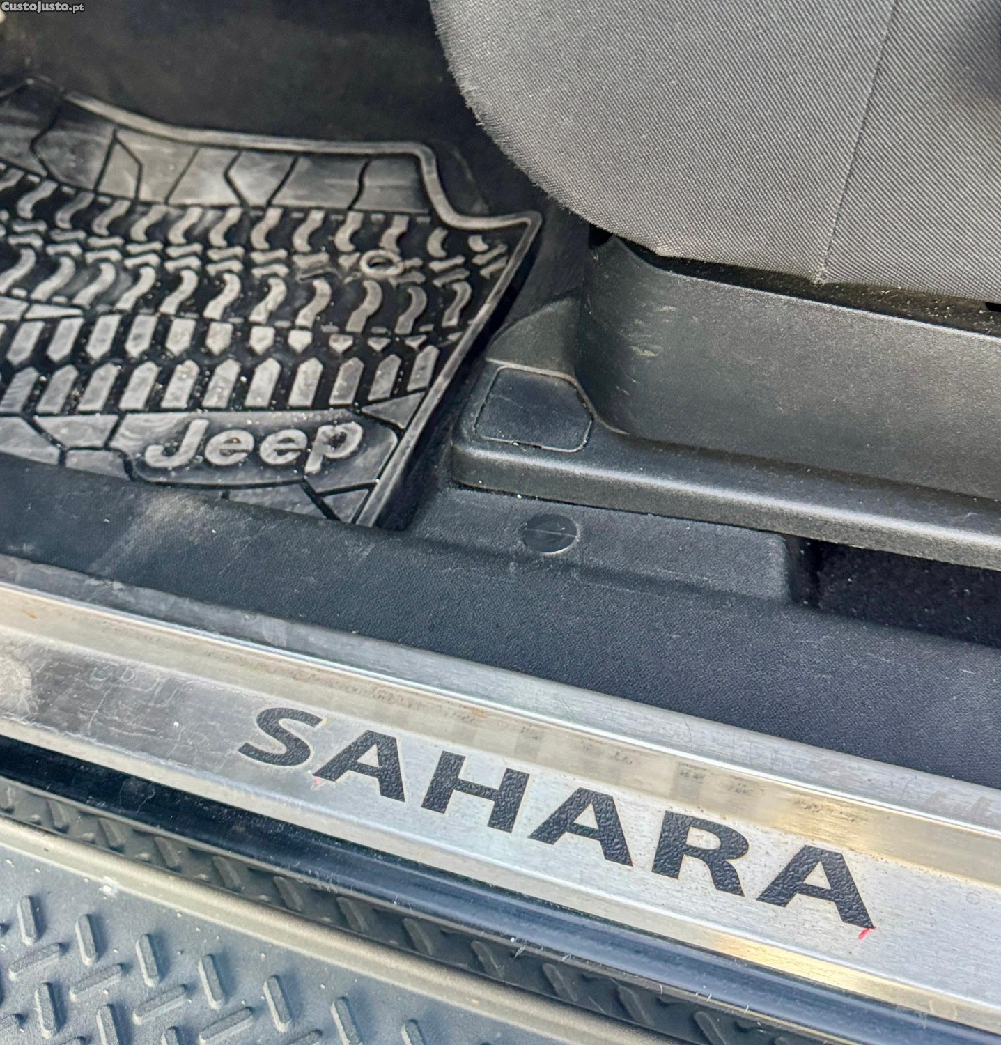 Jeep Wrangler 2.8 CRD MTX Sahara Limited — fotografia 6
