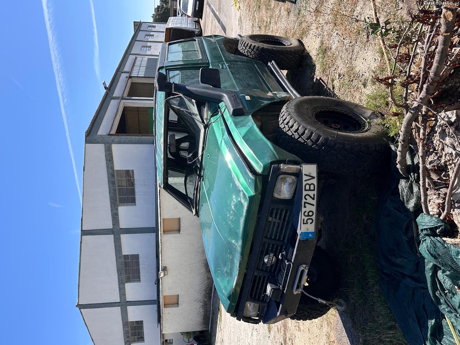 Nissan Patrol 260 — fotografia 4