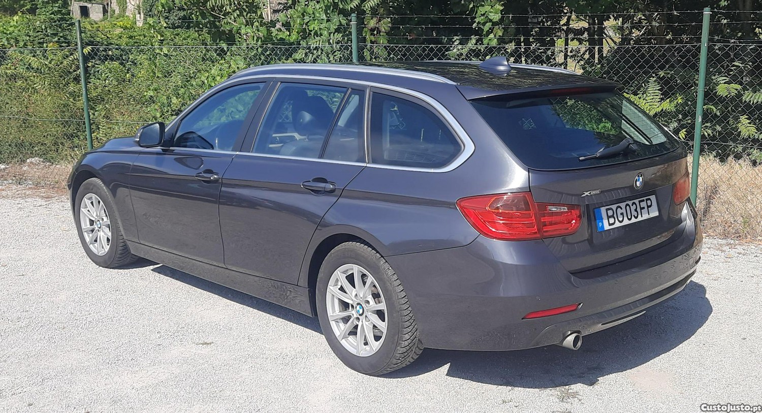 BMW 318 Xdrive — fotografia 7