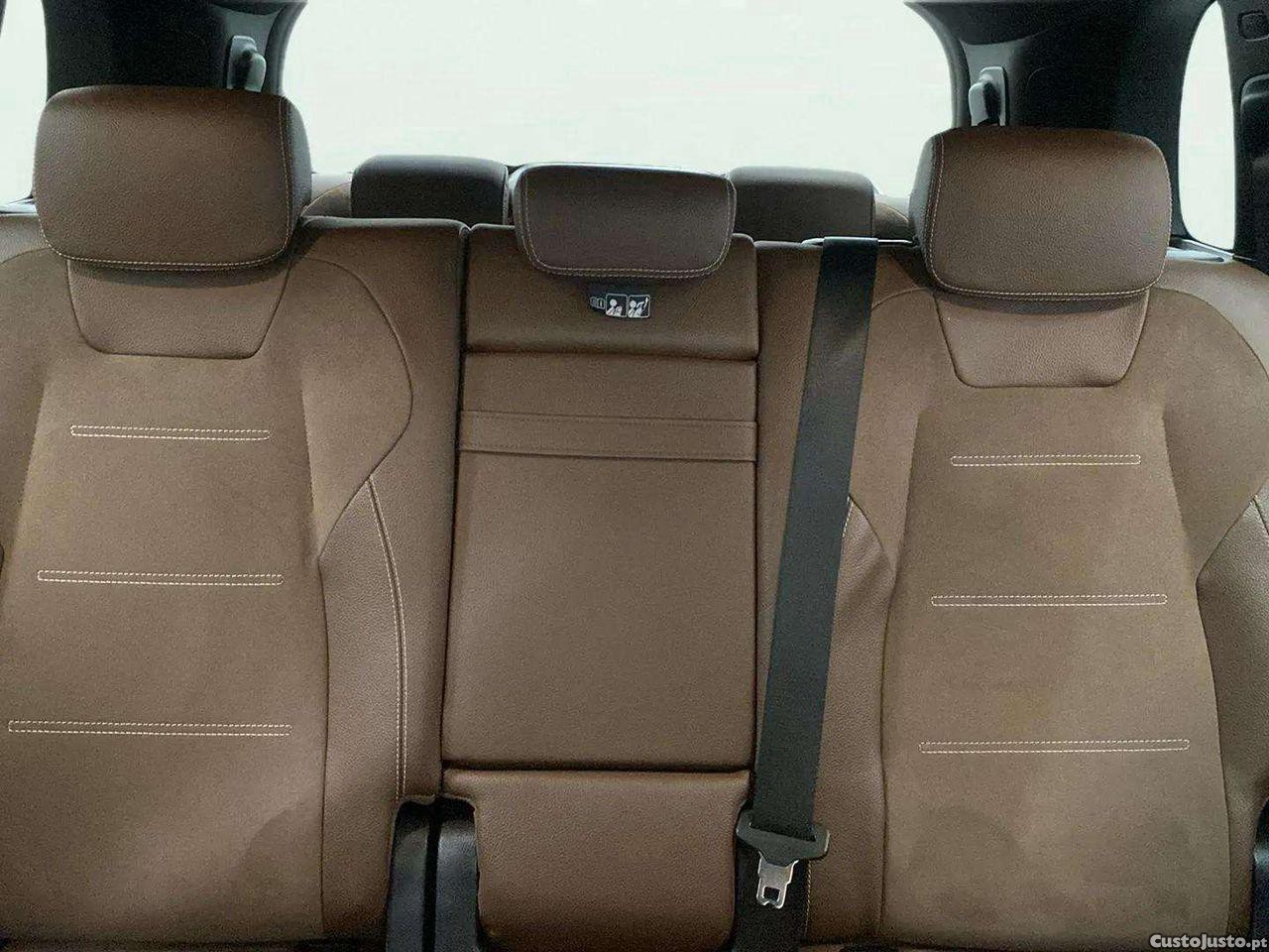Mercedes-Benz GLB 180 d Style — fotografia 4