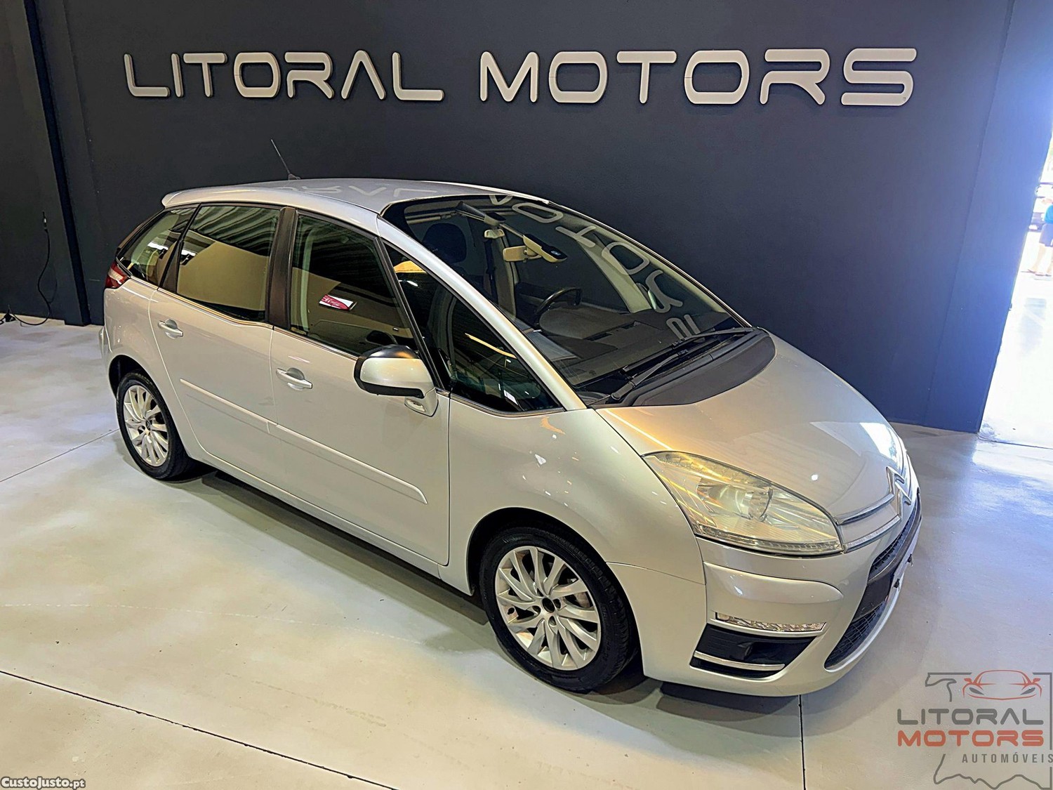 Citroën C4 Picasso 1.6 HDi FAP Tendance — fotografia 24