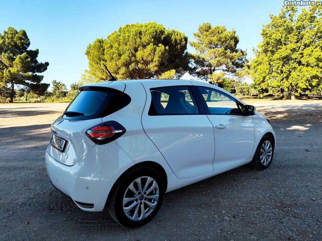Renault Zoe Experience 50 - Bateria Própria — fotografia 11