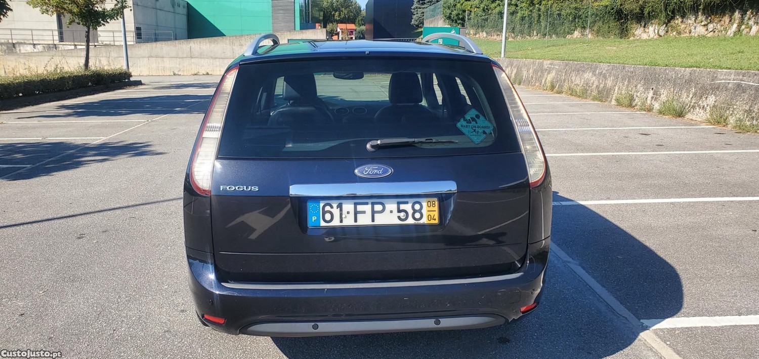 Ford Focus Titanium — photo 5