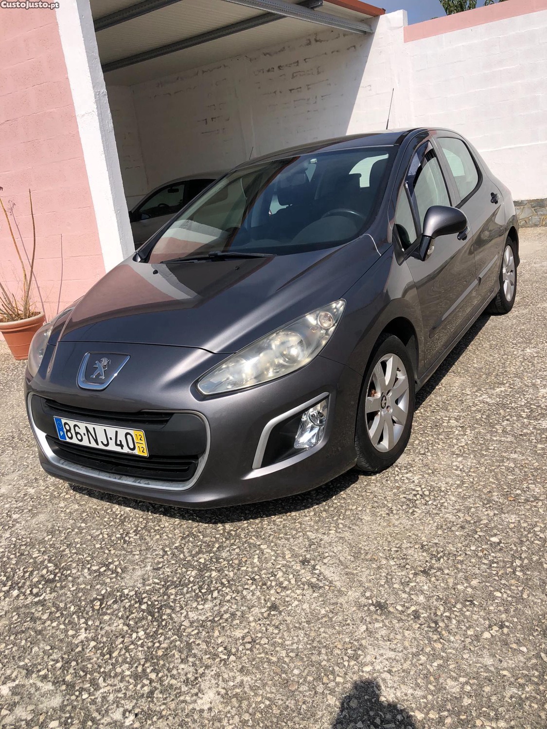 Peugeot 308 5 lugares — fotografia 3