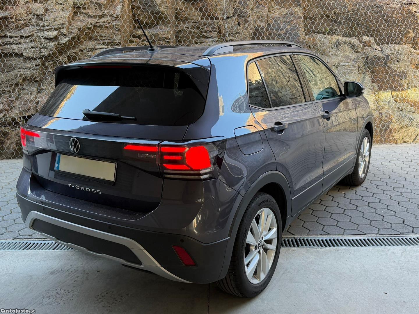 Volkswagen T-Cross 1.0TSI URBAN (AUTO) — fotografia 11