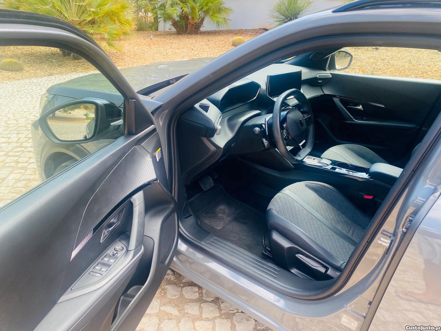 Peugeot 2008 ALL 1.2 PURETECH — fotografia 11
