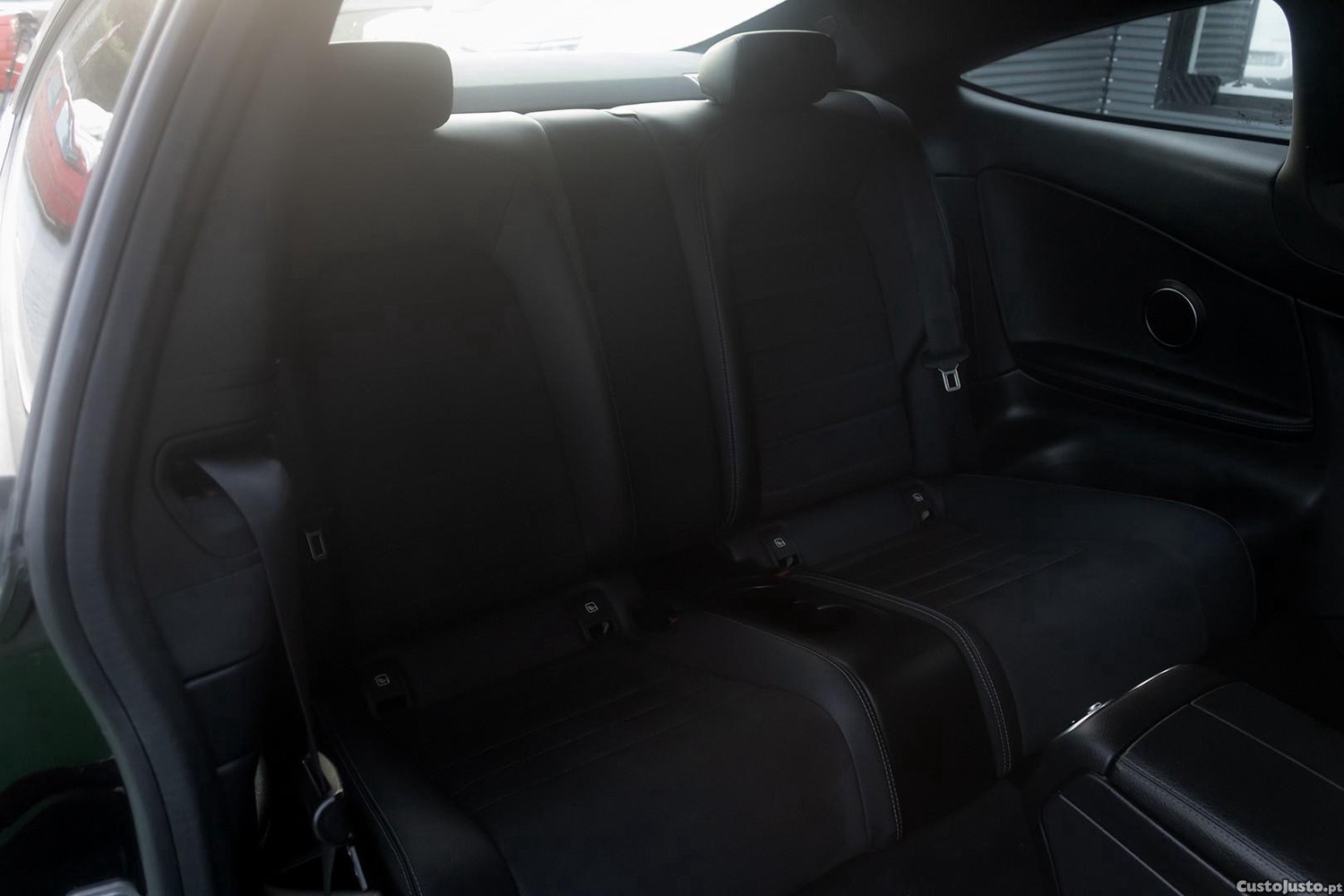 Mercedes-Benz C 220 d AMG Line — fotografia 3