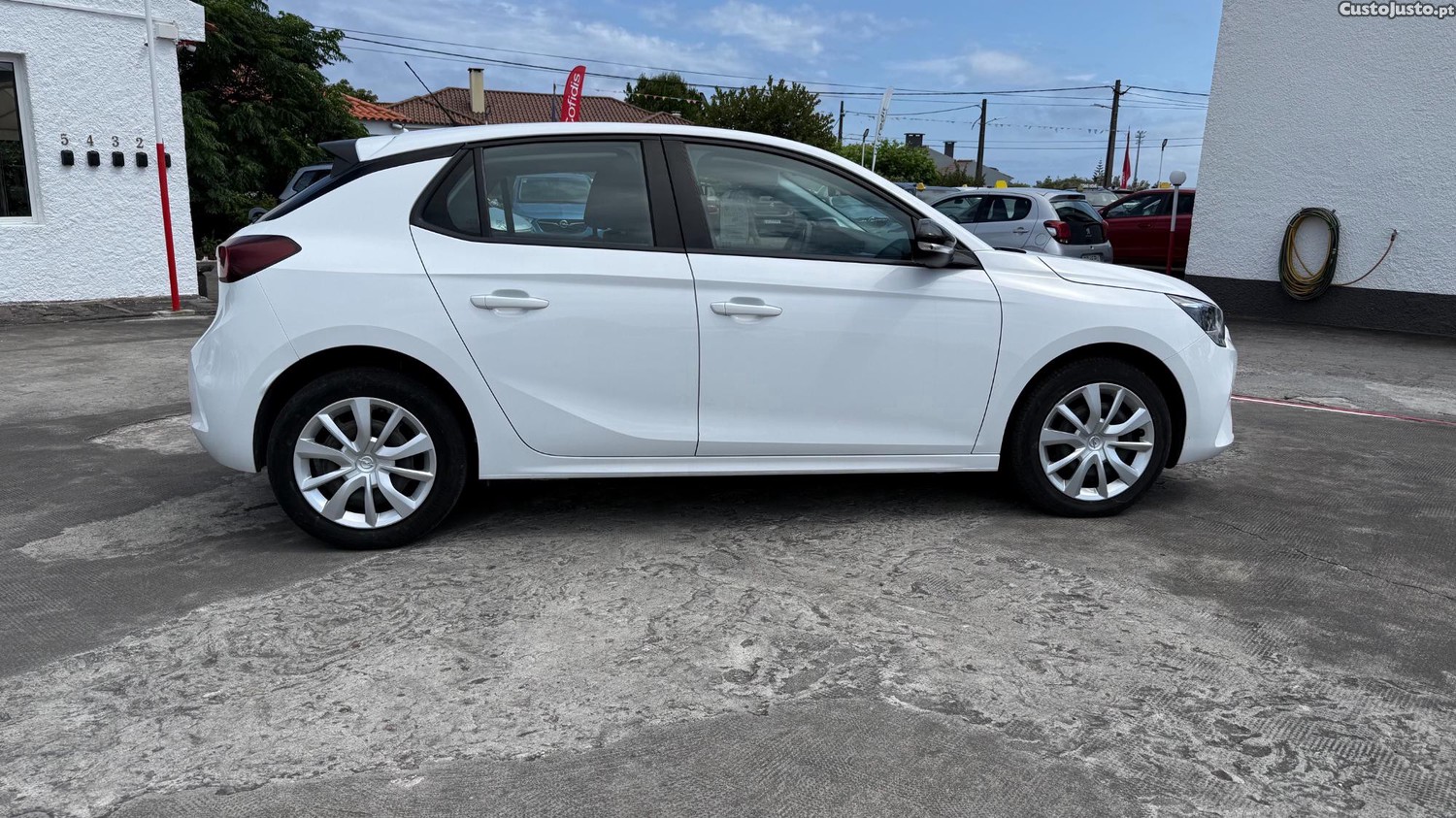 Opel Corsa 1.2 Business — fotografia 4