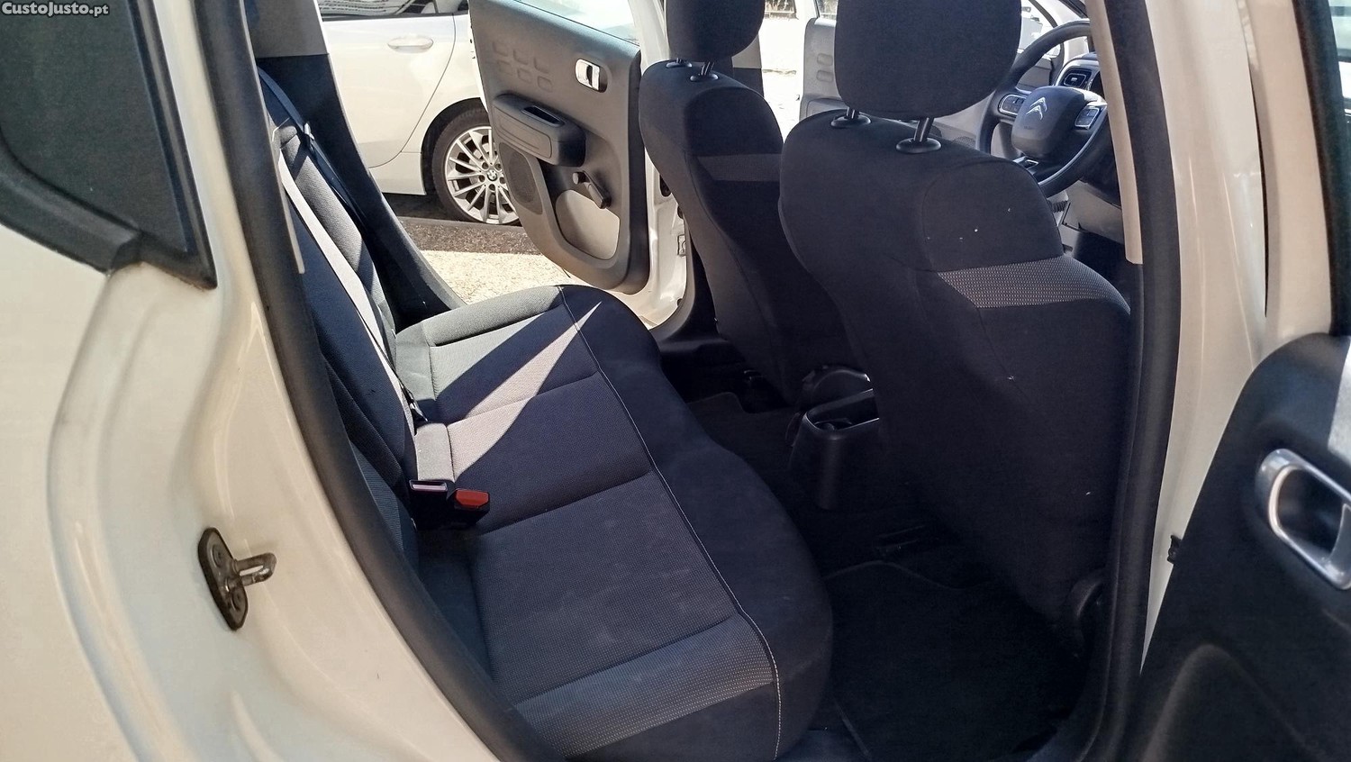 Citroën C3 1.2 PureTech Feel — fotografia 5