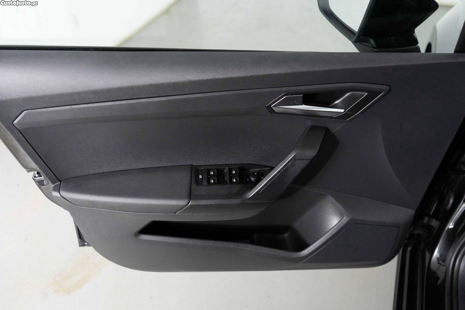 SEAT Ibiza 1.0 Tsi Style Cx. DSG Connectnavi — fotografia 7