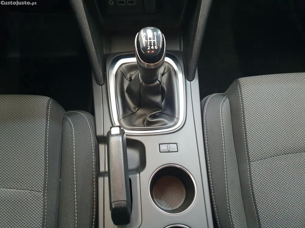 Renault Mégane 1.5 Blue dCi 115 — fotografia 8