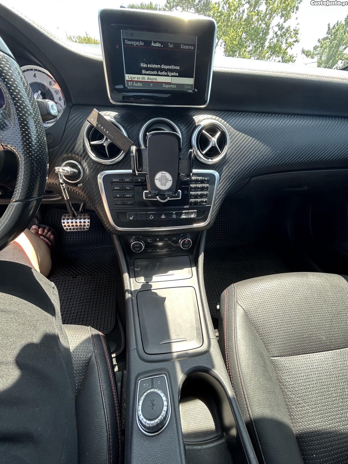 Mercedes-Benz A 220 CDI — fotografia 2