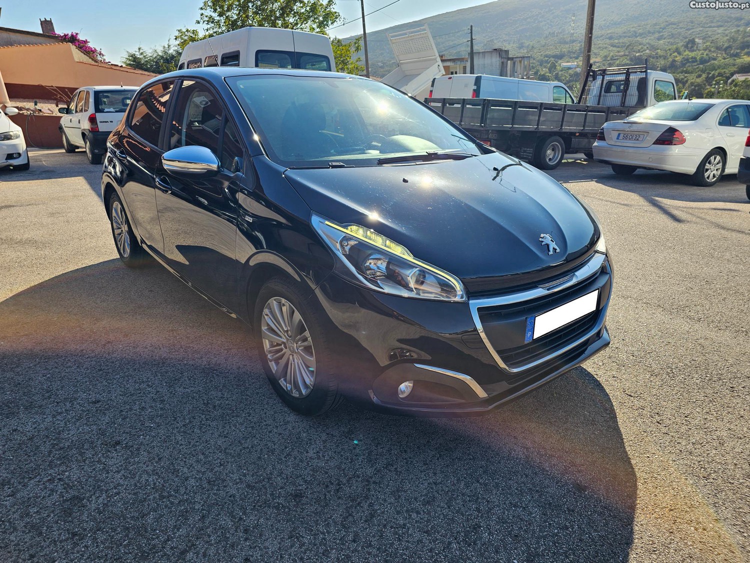 Peugeot 208 1.6 HDI STYLE BLUEHDI — fotografia 15