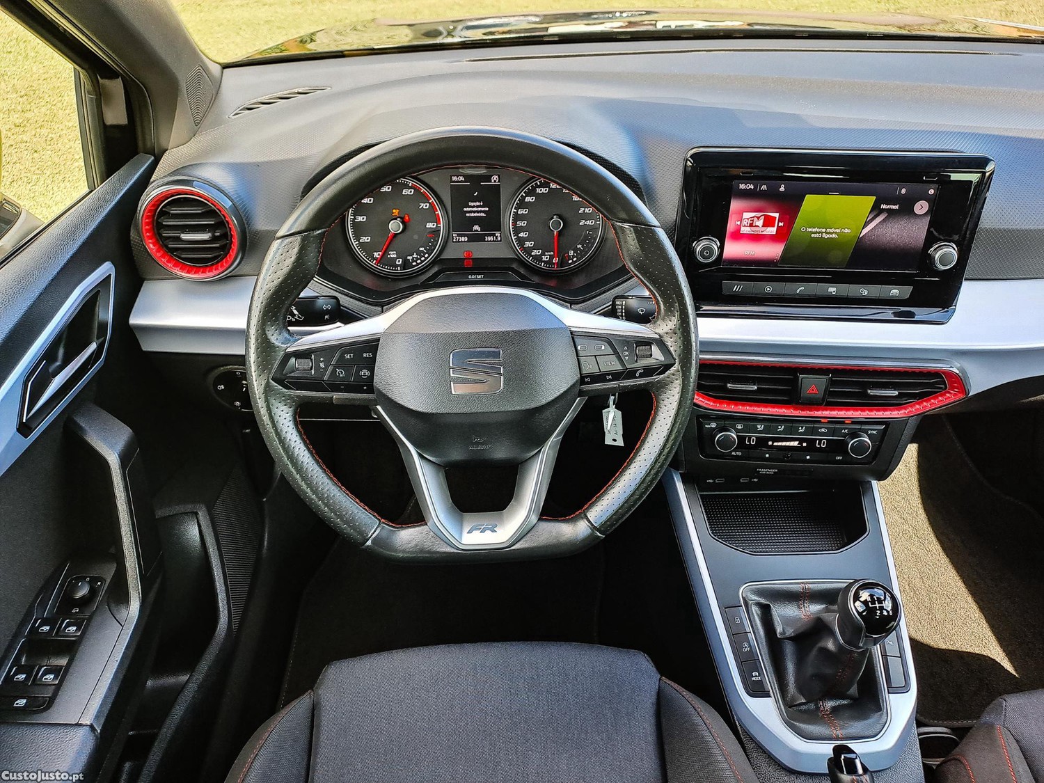 SEAT Arona FR 1.0 TSI 110CV GASOLINA 2022 — fotografia 12