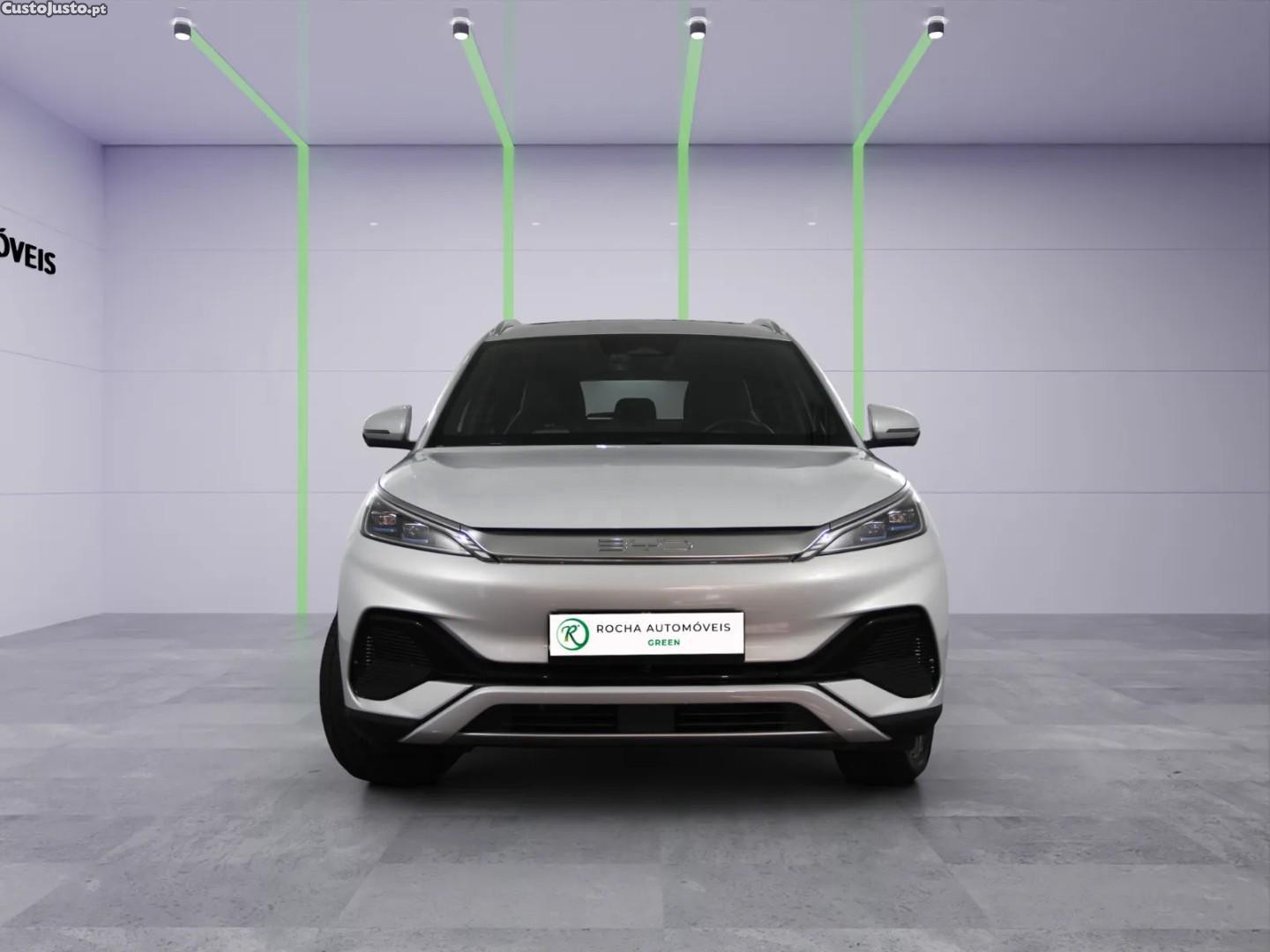 BYD Atto 3 60.48 kWh Design — fotografia 15
