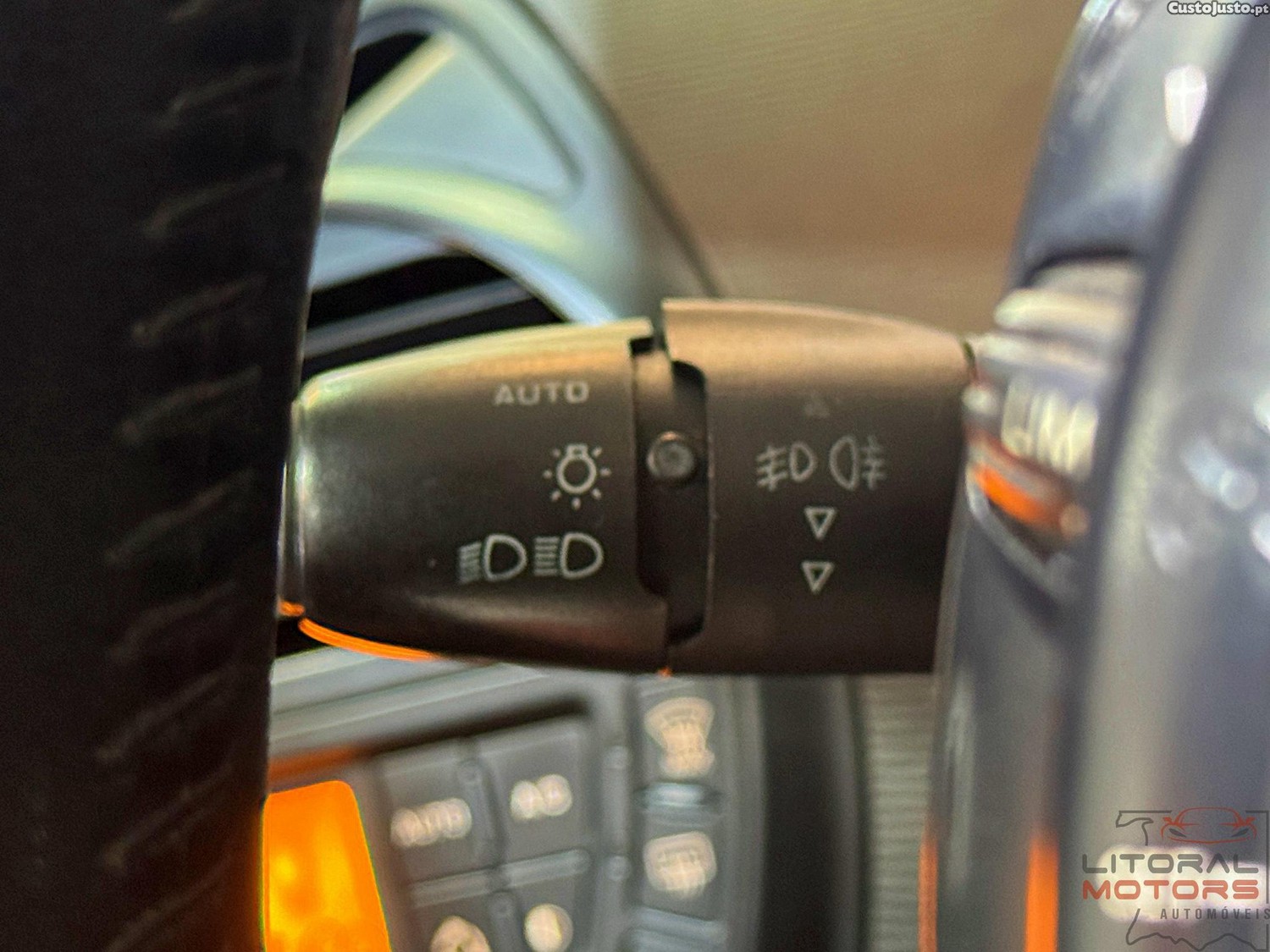 Citroën C4 Picasso 1.6 HDi FAP Tendance — fotografia 4