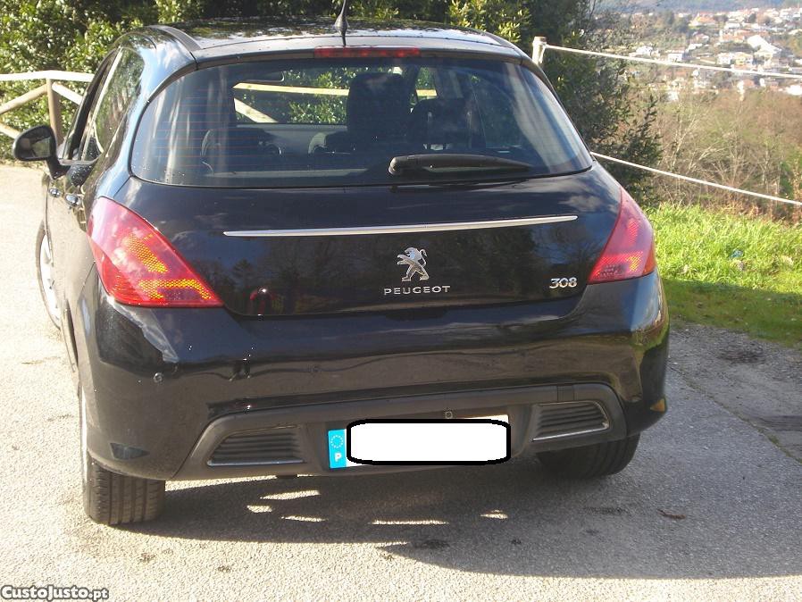 Peugeot 308 1.6 HDI Premium — photo 3