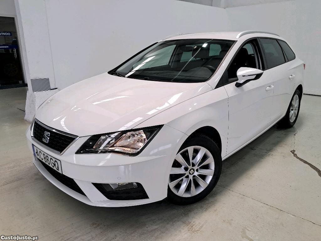 SEAT Leon ST 1.6 TDI Style 115cv — fotografia 29