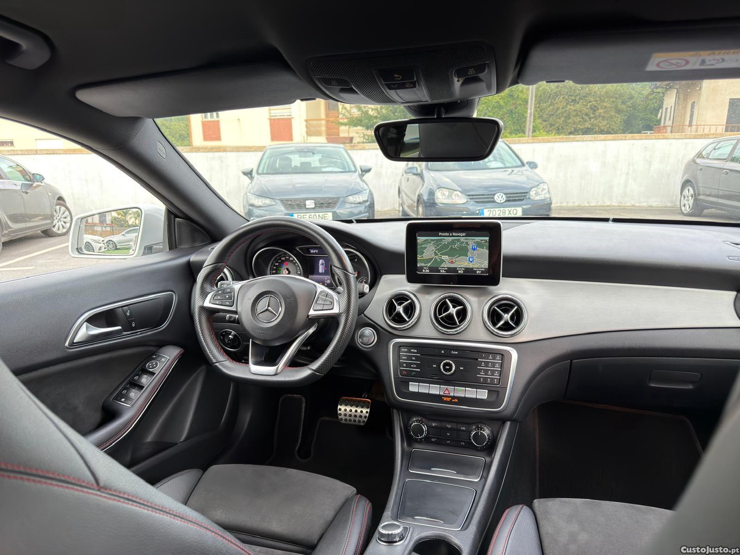 Mercedes-Benz CLA 180 d AMG Line Aut. — fotografia 11