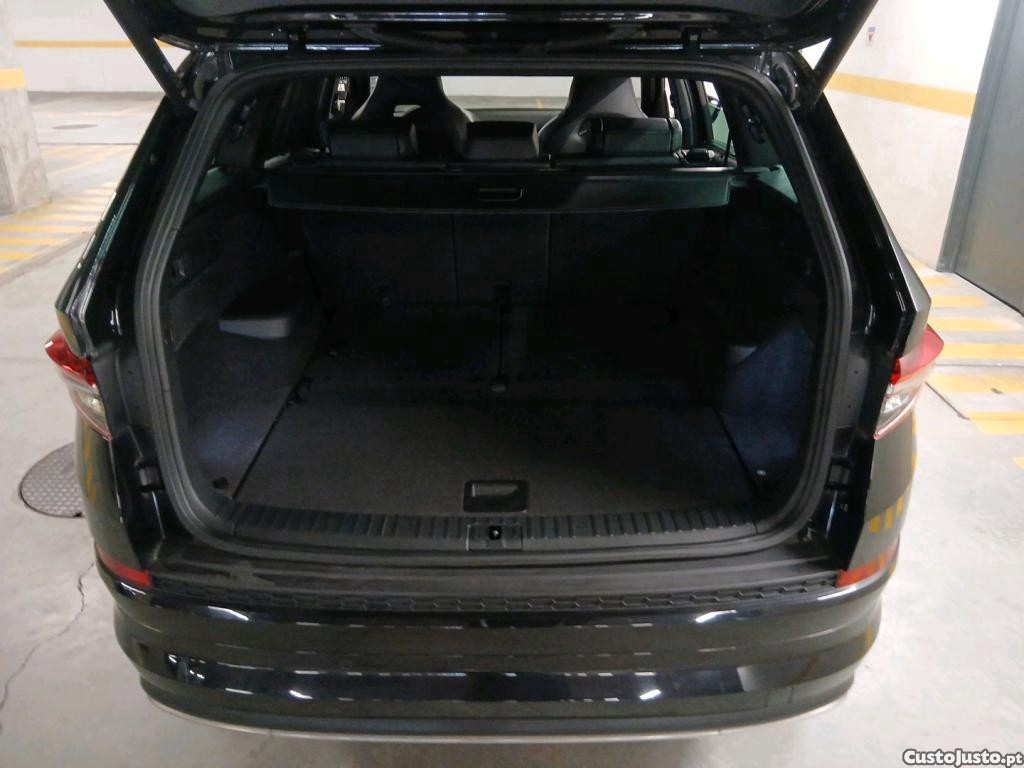 Skoda Kodiaq 2.0 TDI Sportline DSG 150cv 7Lug — fotografia 18