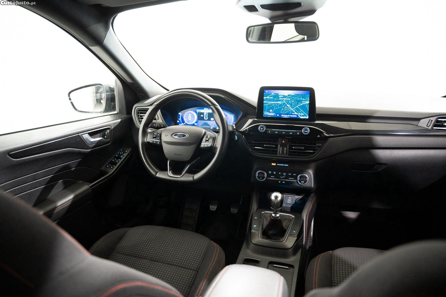 Ford Kuga 1.5 EcoBoost ST-Line — fotografia 17