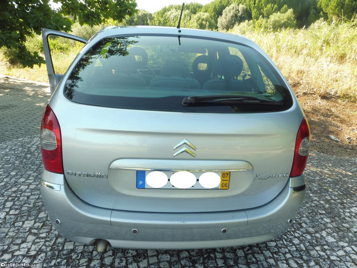 Citroën Picasso 1.6HDI "selo" Barato com menos de DUZENTOS mil km — fotografia 4