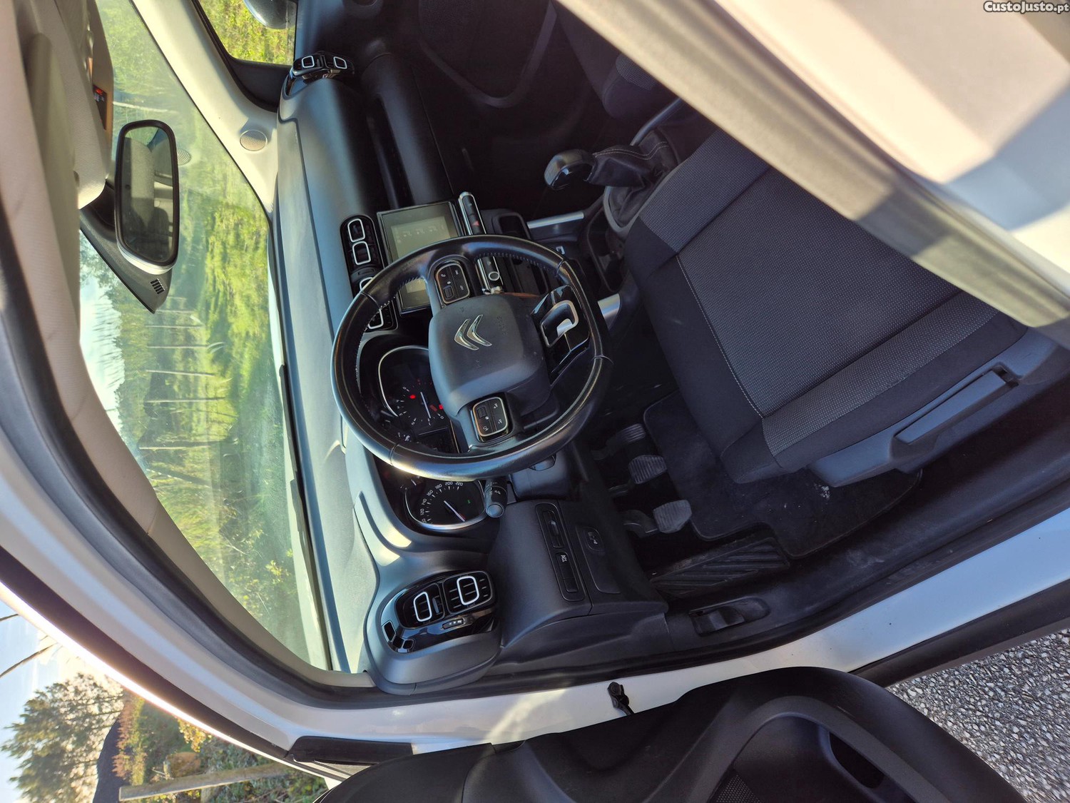 Citroën C3 Aircross 1.6 BlueHDI — fotografia 2