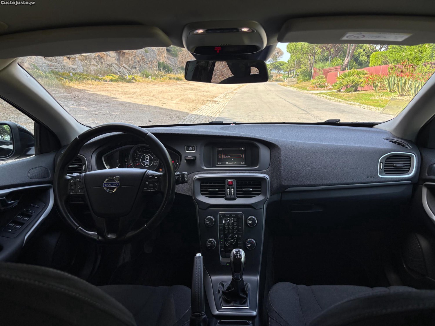 Volvo V40 1.6 D2 115cv Kinetic Eco NACIONAL — fotografia 5