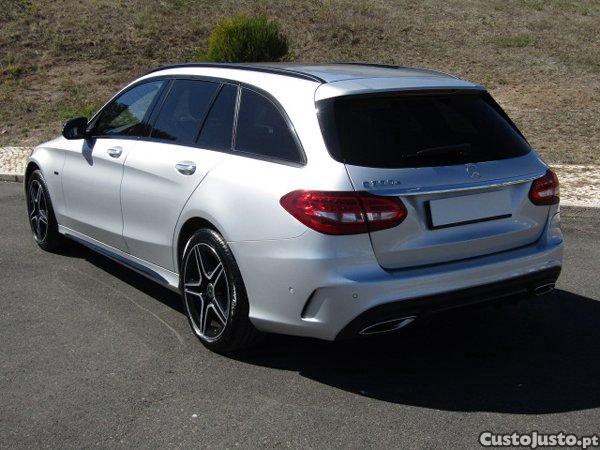 Mercedes-Benz C 300 E AMG LINE Pack Night — fotografia 16