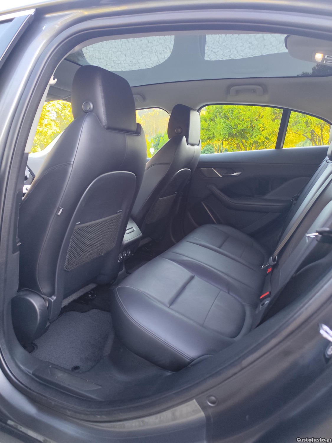 Jaguar I-Pace S 400EV - Revisões na Marca - Aceito Retoma - 100% Eléctrico — fotografia 3