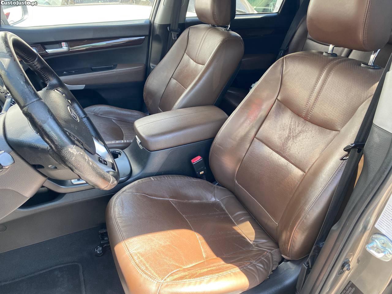Kia Sorento 2.2 — fotografia 4