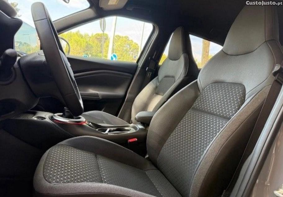 Nissan Juke 1.0 DIG-T N-Connecta Two Tone - 24 foto 2