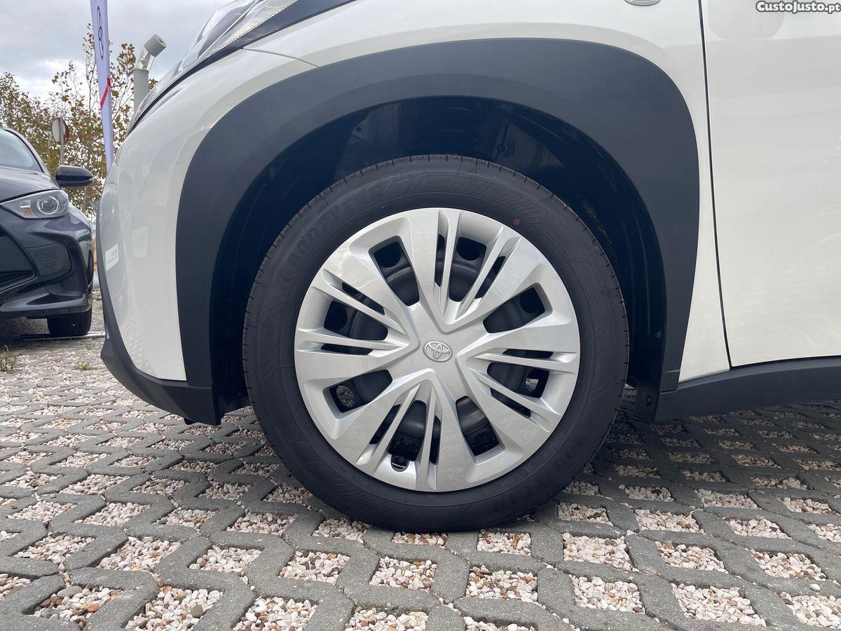 Toyota Aygo X 1.0 Play — fotografia 5