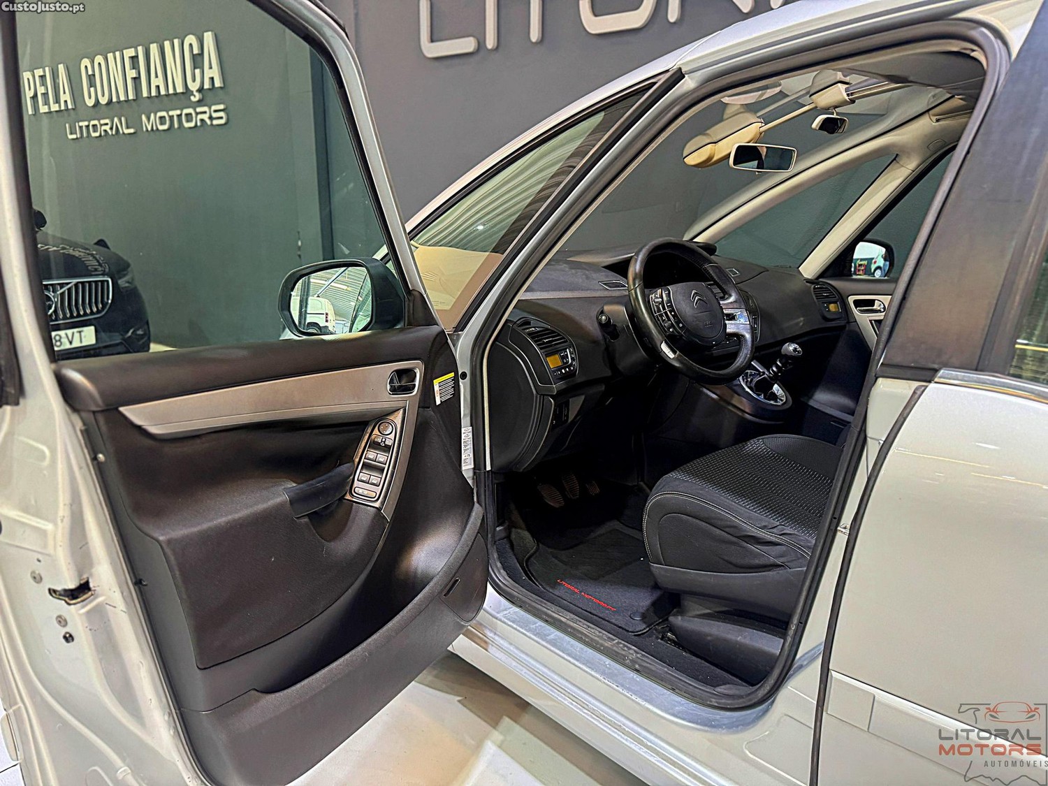 Citroën C4 Picasso 1.6 HDi FAP Tendance — fotografia 13