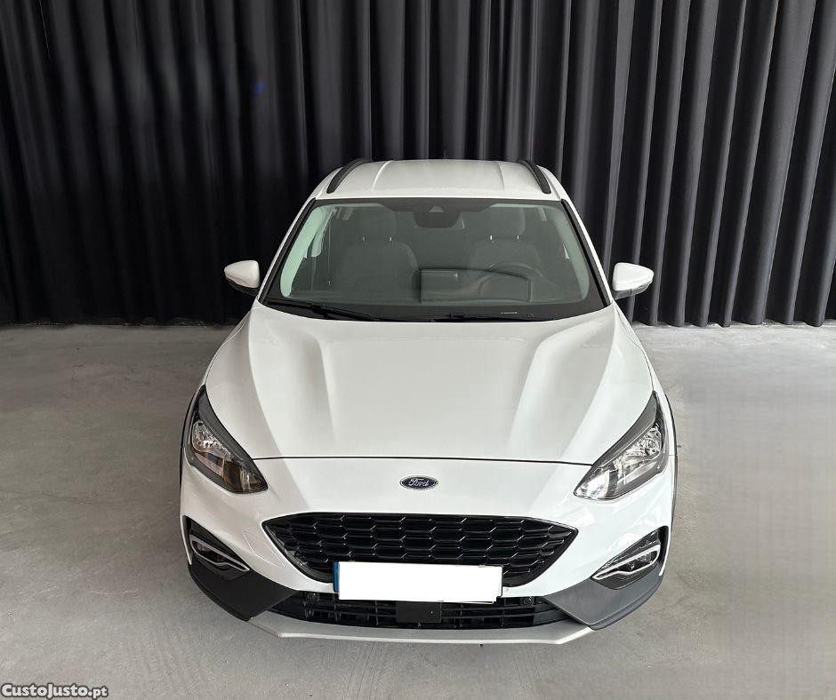 Ford Focus 1.5 TDCi EcoBlue Active X — fotografia 21