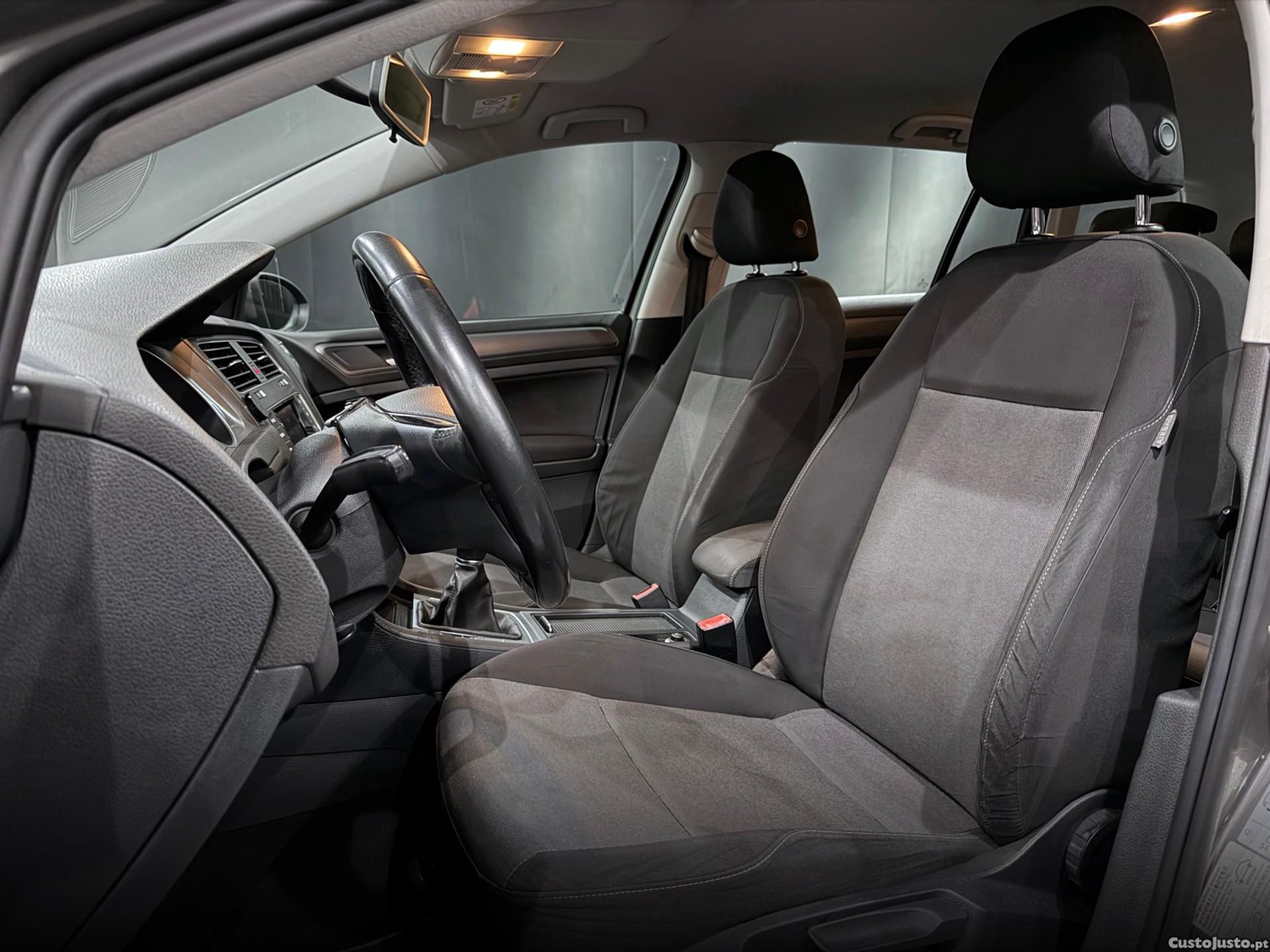 Volkswagen Golf Variant 1.6 TDi BlueMotion Confortline — fotografia 12
