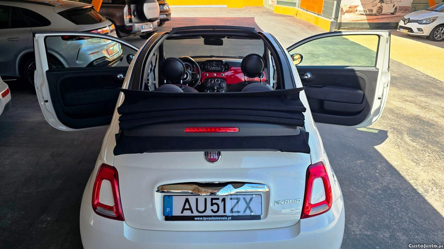 Fiat 500C 1.0 Hybrid RED — fotografia 16