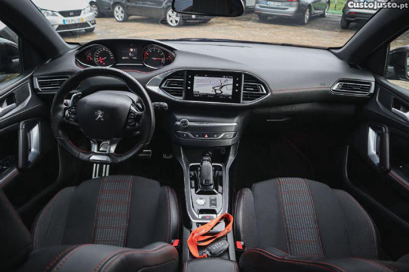 Peugeot 308 Gt line — fotografia 21