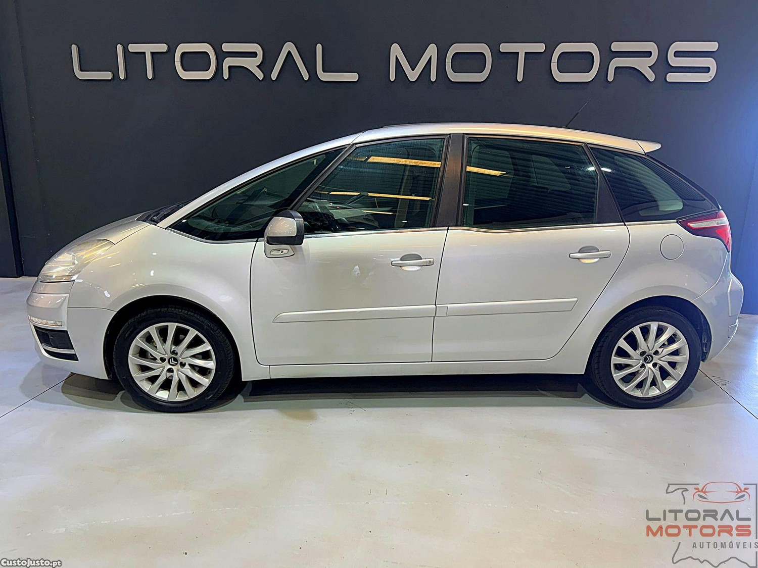 Citroën C4 Picasso 1.6 HDi FAP Tendance — fotografia 20