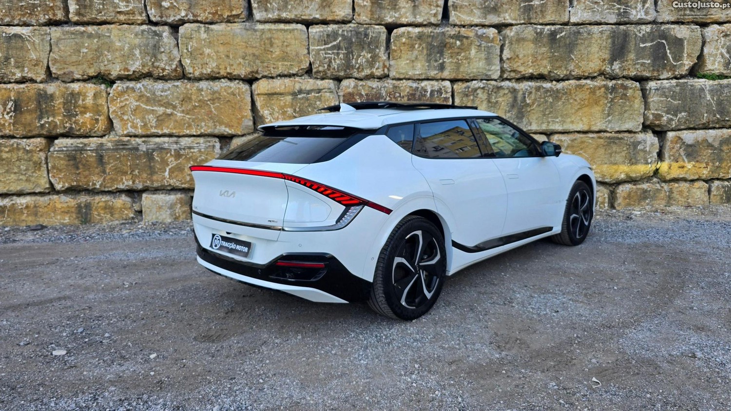 Kia EV6 77.4 kWh GT-Line AWD — fotografia 29