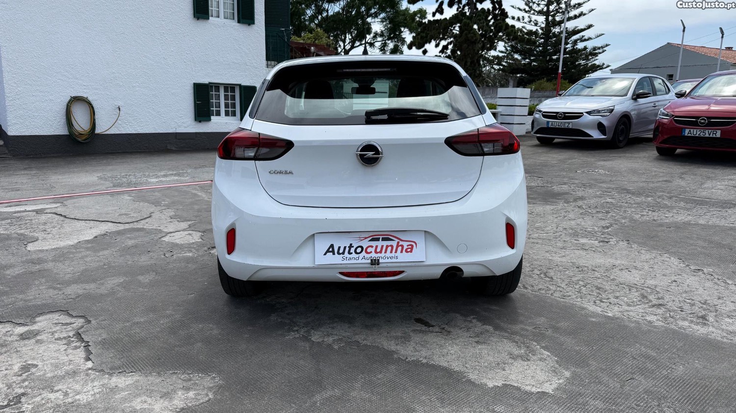 Opel Corsa 1.2 Business — fotografia 3