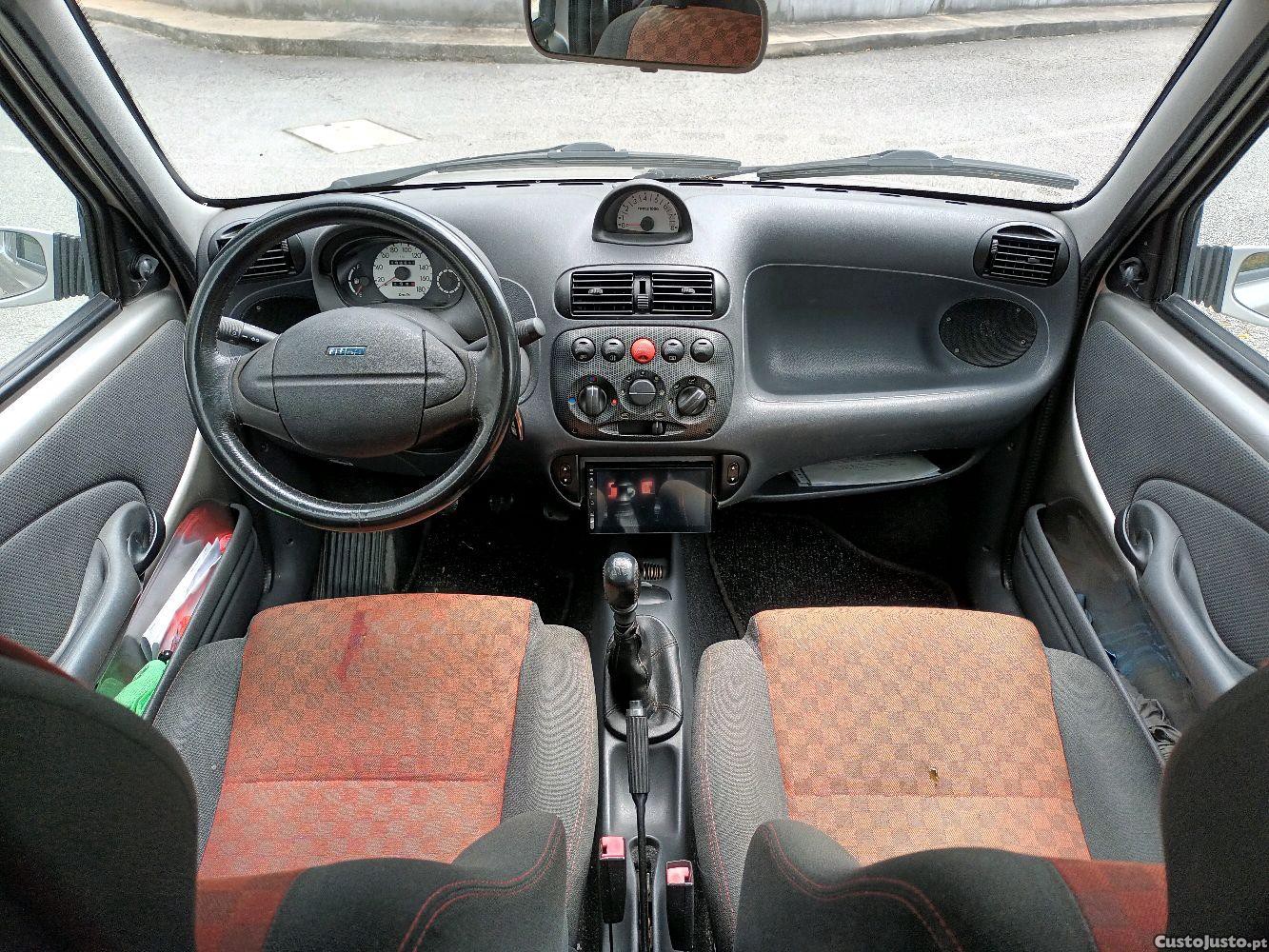 Fiat Seicento 1.1 gasolina 54 cvsport — fotografia 7