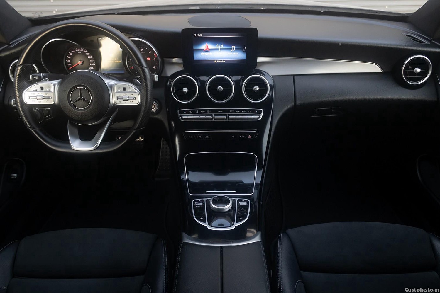 Mercedes-Benz C 220 d AMG Line — fotografia 16