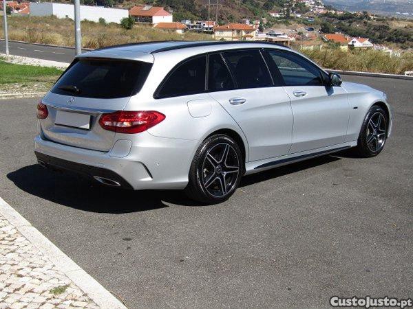 Mercedes-Benz C 300 E AMG LINE Pack Night — fotografia 15
