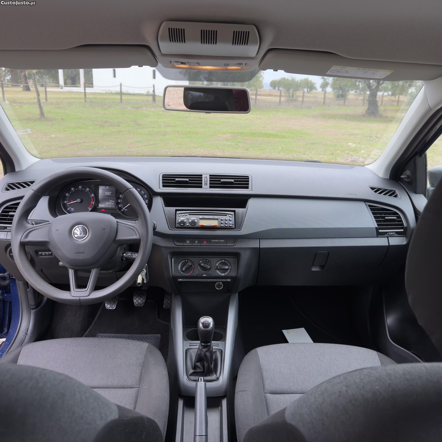 Skoda Fabia Break 1.0Tsi — fotografia 2