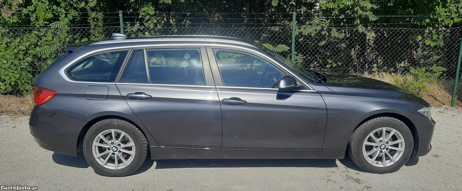 BMW 318 Xdrive — fotografia 6