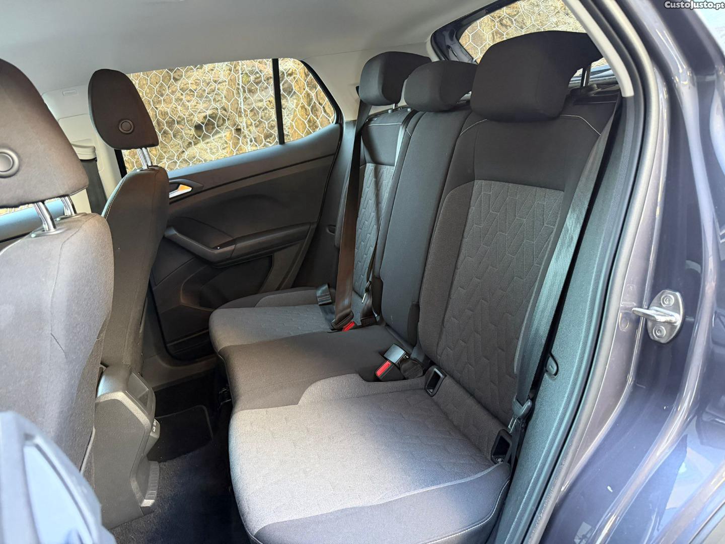 Volkswagen T-Cross 1.0TSI URBAN (AUTO) — fotografia 3