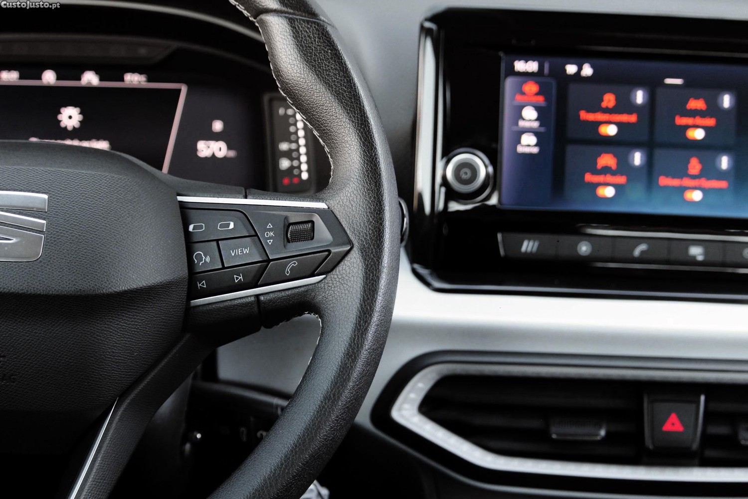 SEAT Arona 1.0 TSI Style — fotografia 6